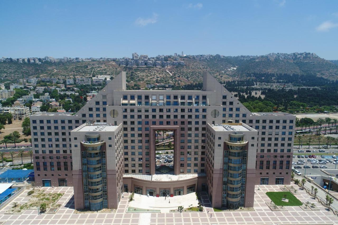 Appartement בניין אלמוג - מגדל הים à Haïfa Extérieur photo